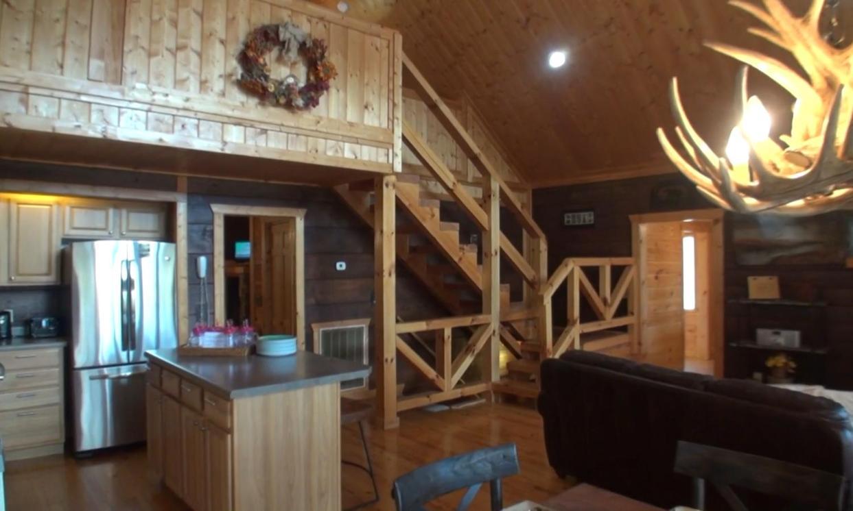 Down By The Water By Eden Crest Vacation * Sevierville