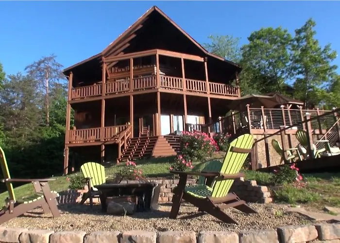 Down By The Water By Eden Crest Vacation Rentals