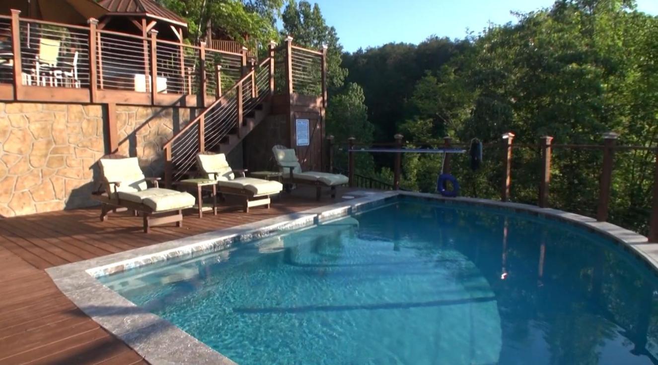 Chalet Down By The Water By Eden Crest Vacation *