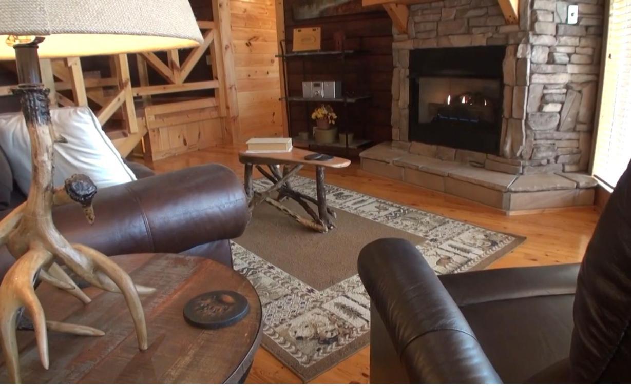 Down By The Water By Eden Crest Vacation Chalet Sevierville